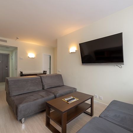 Apartamentos Recoletos Madrid Bagian luar foto